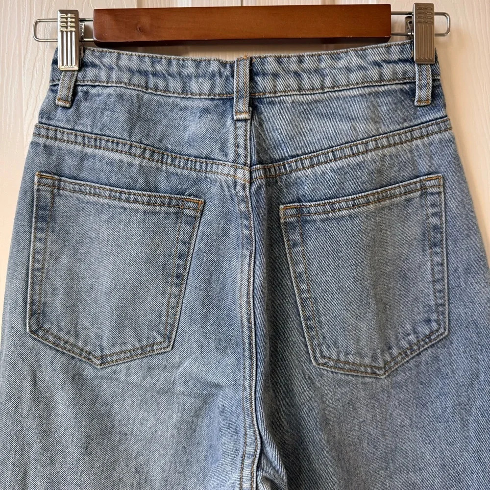 PrettyLittleThing Mom Distressed Ripped Jeans size 0 - Picture 5 of 14